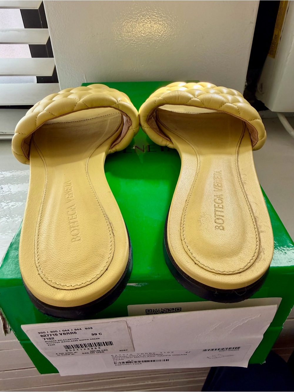 Bottega Veneta Quilted Yellow Leather Slide Mules - Picture 3 of 5